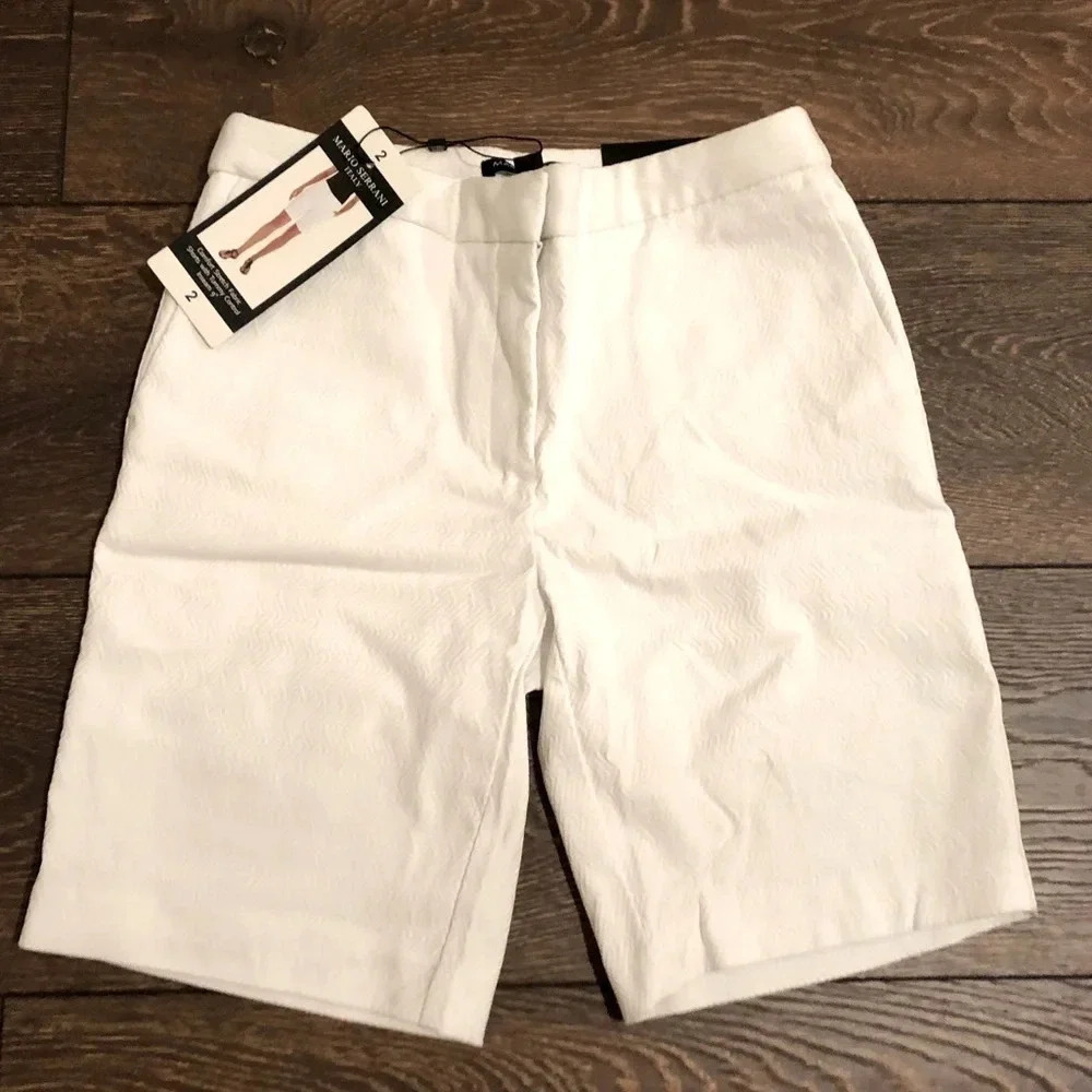 ****NWT**** Mario Serrani White Board Shorts